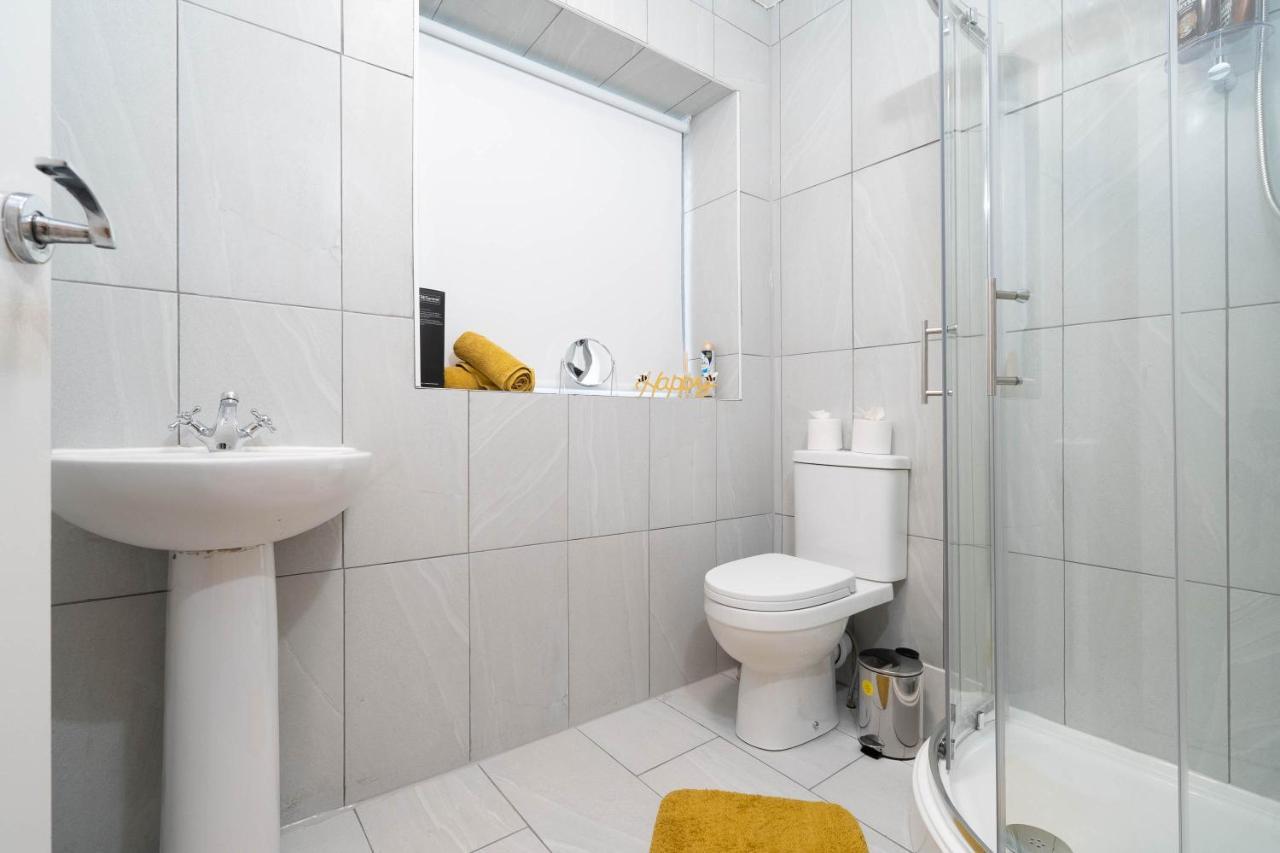 Two Bedroom Apartment-One Choice Stays- Jewellery Quarter Birmingham Luaran gambar