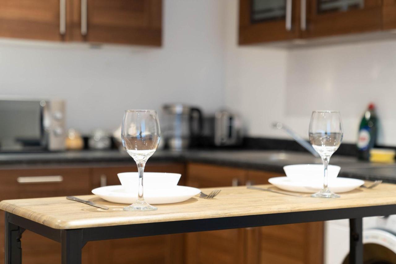 Two Bedroom Apartment-One Choice Stays- Jewellery Quarter Birmingham Luaran gambar