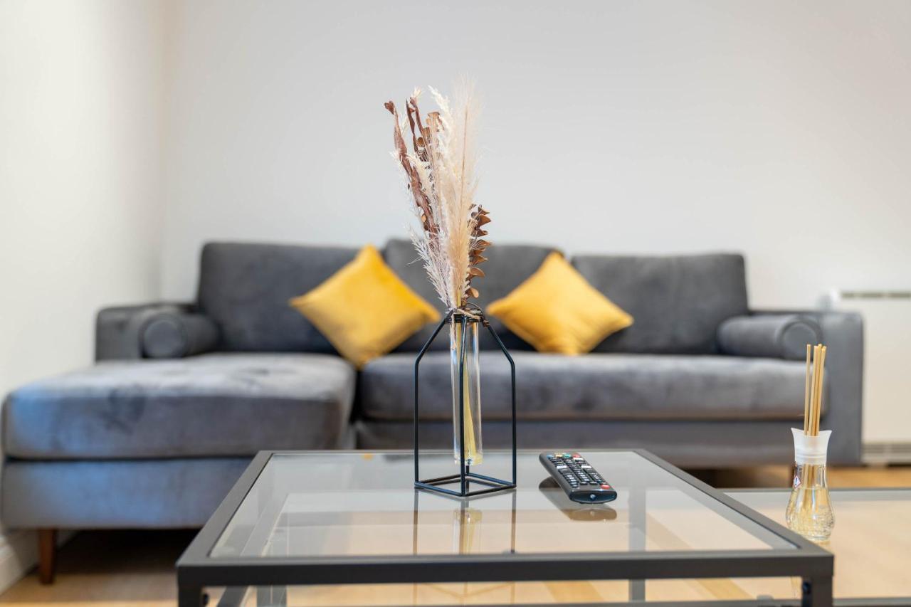 Two Bedroom Apartment-One Choice Stays- Jewellery Quarter Birmingham Luaran gambar